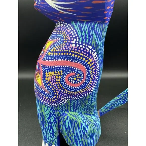 Mexican Oaxaca Folk Art Wood Carved Painted Animal Igor Garcia Alebrije Felidae - Picture 4 of 9